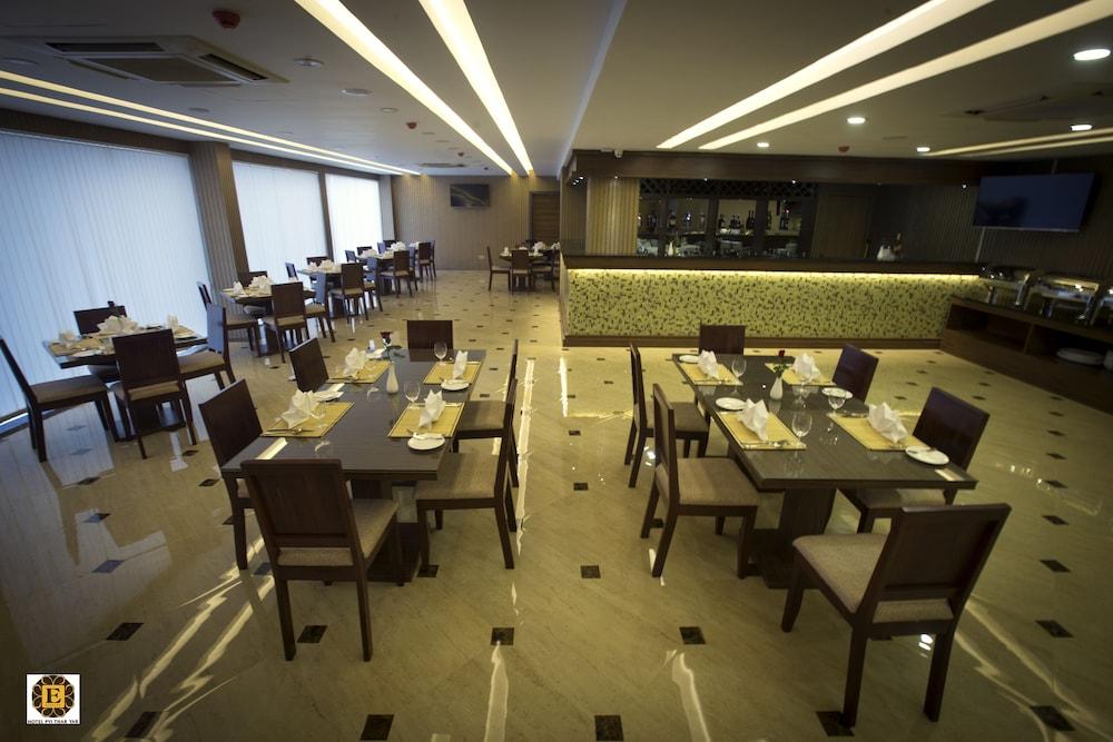 Elegant Hotel Pyi Thar Yar Yangon Exterior photo
