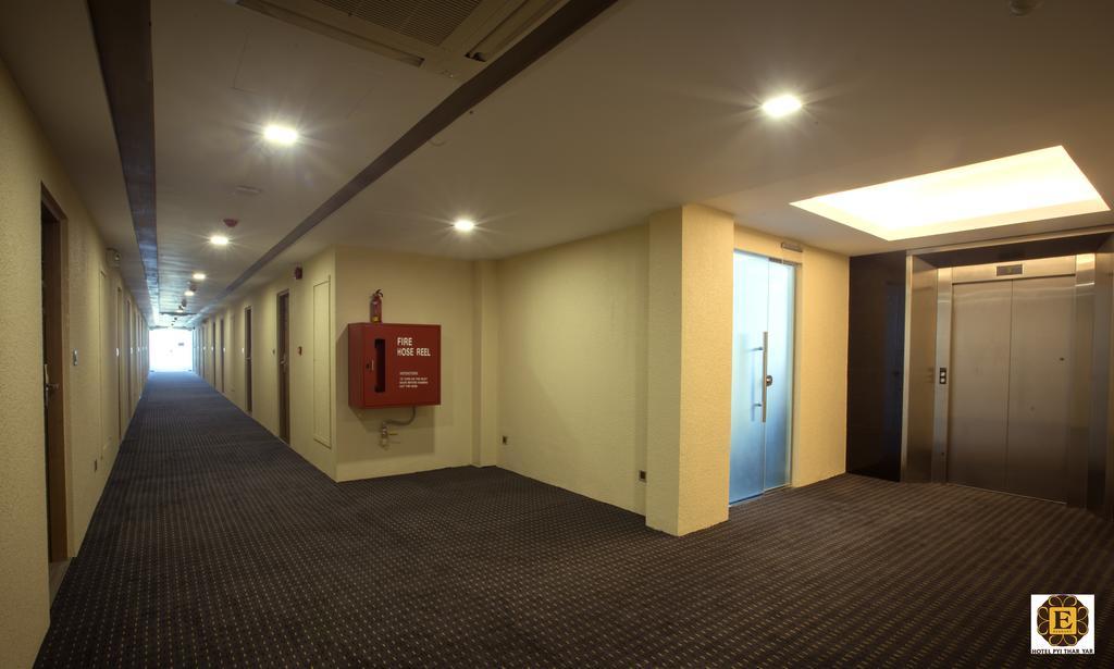 Elegant Hotel Pyi Thar Yar Yangon Exterior photo