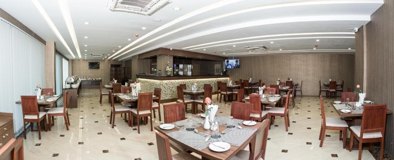 Elegant Hotel Pyi Thar Yar Yangon Exterior photo